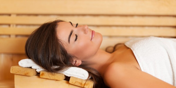 I sorprendenti benefici della sauna per la salute e il benessere